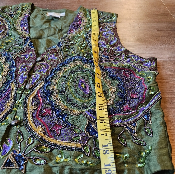 Vintage Other Destination 100% Silk Intricately Beaded Vest Womens size Large - Picture 12 of 14
